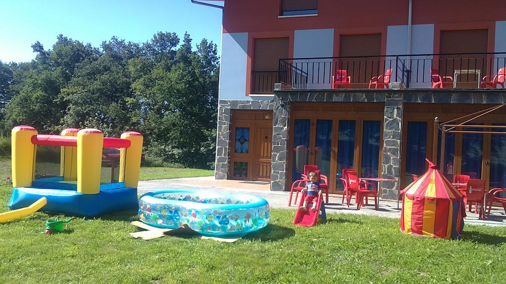 Mendi Alai Hotell Carranza Exteriör bild