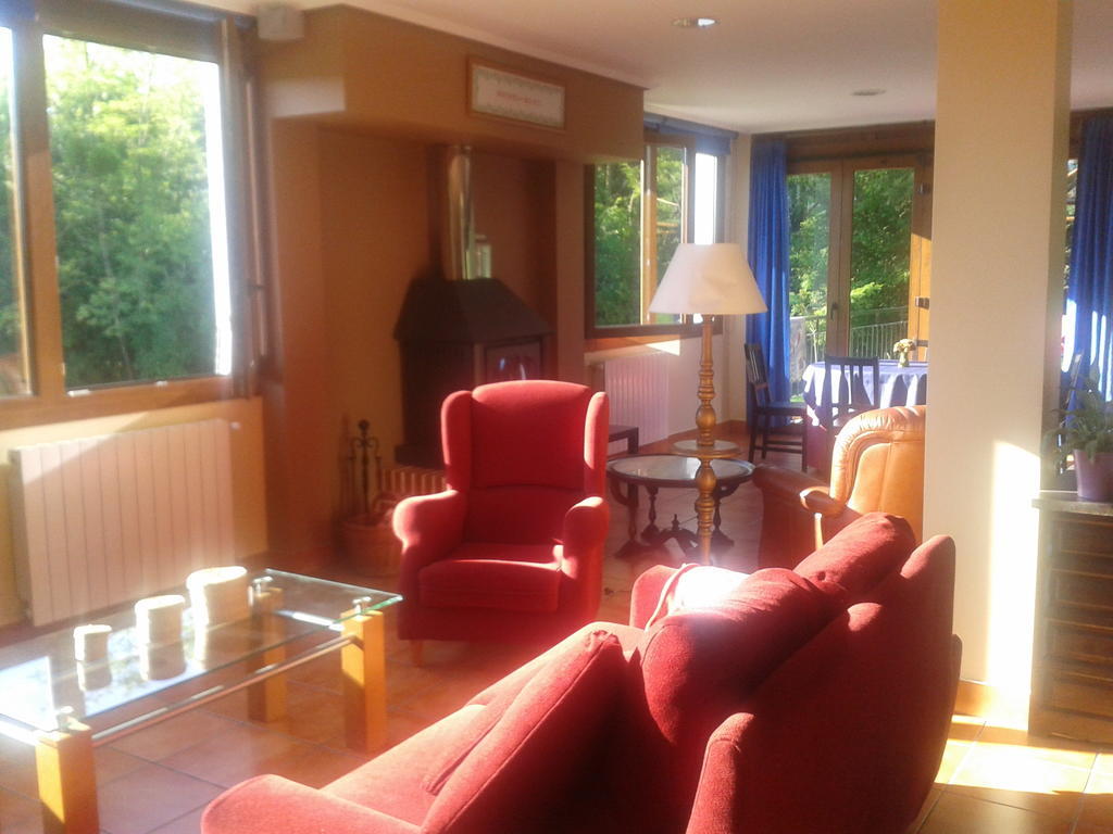Mendi Alai Hotell Carranza Exteriör bild