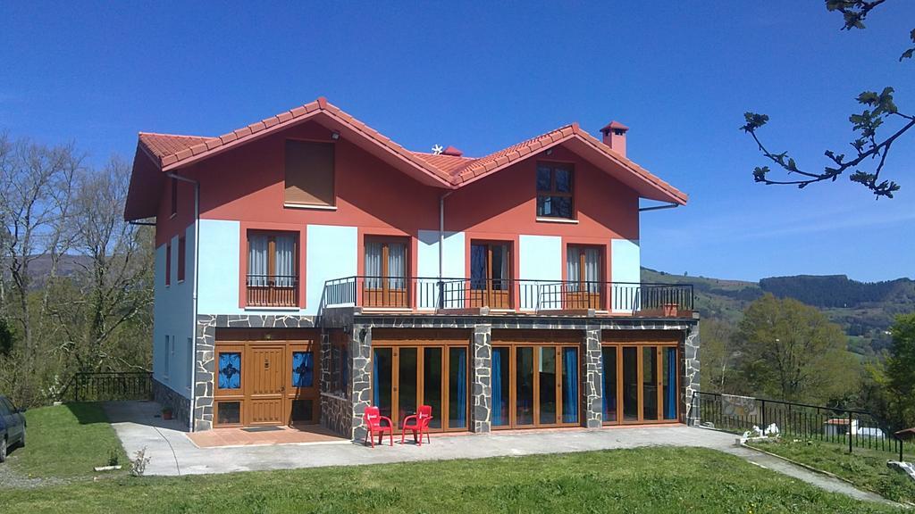 Mendi Alai Hotell Carranza Exteriör bild