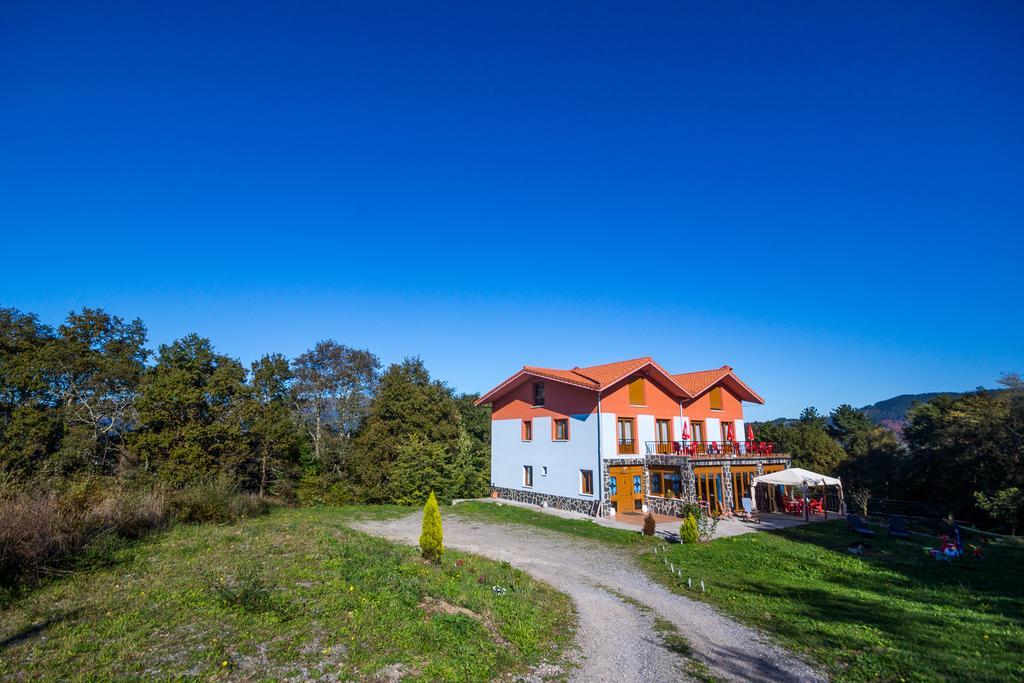 Mendi Alai Hotell Carranza Exteriör bild